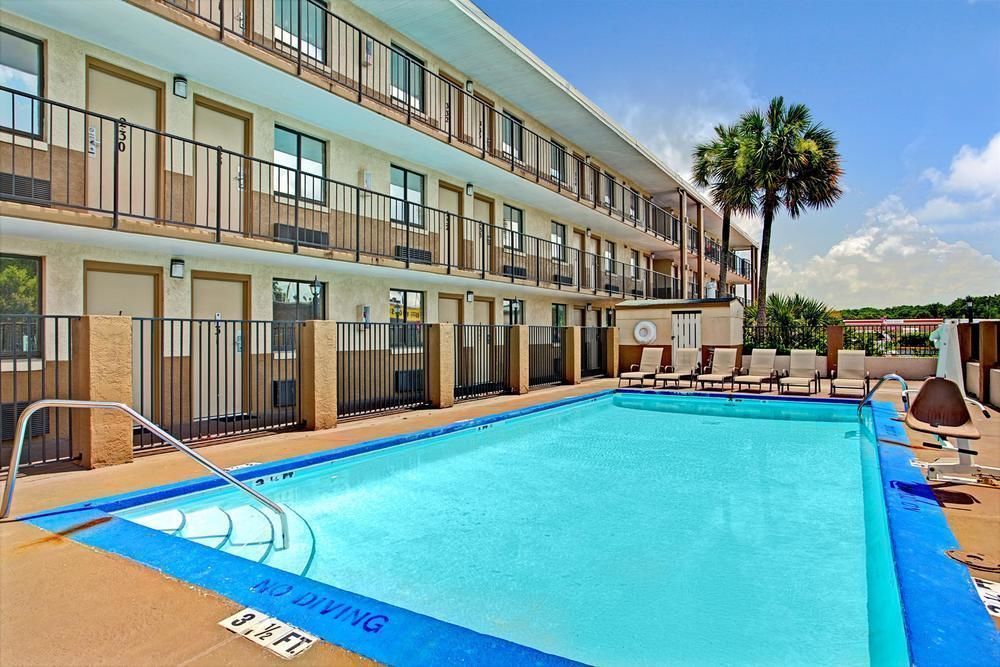 Rodeway Inn Fairgrounds-Casino Tampa Kültér fotó