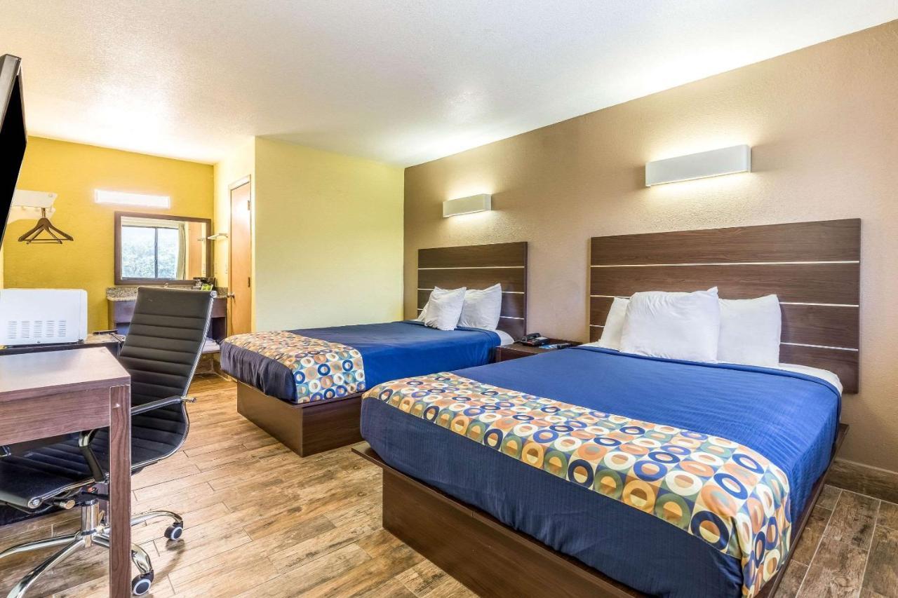 Rodeway Inn Fairgrounds-Casino Tampa Kültér fotó